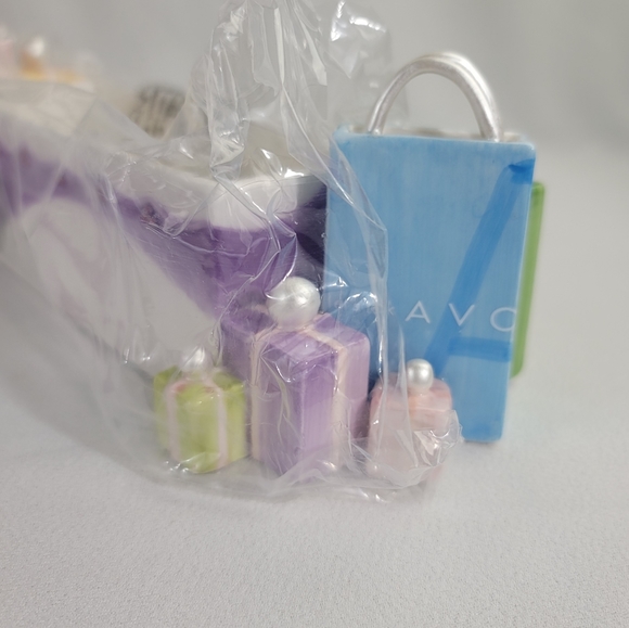 Avon 2004 Presidents Club Holiday Cracker Server - Ceramic - Picture 2 of 13